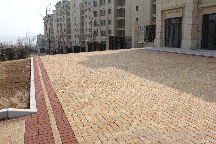 廣東珍稀石材廣場磚效果圖