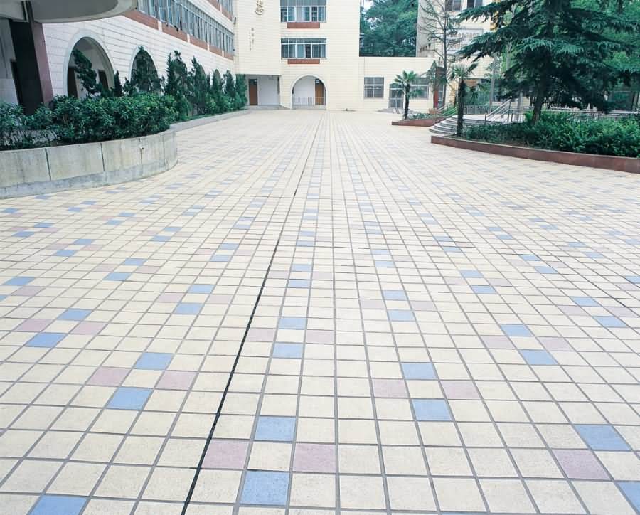 莆田專業(yè)陶瓷廣場磚施工方法