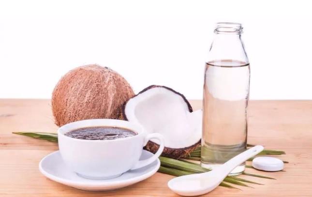 【MCT供應】各類食品中的辛癸酸甘油酯對人體好嘛？